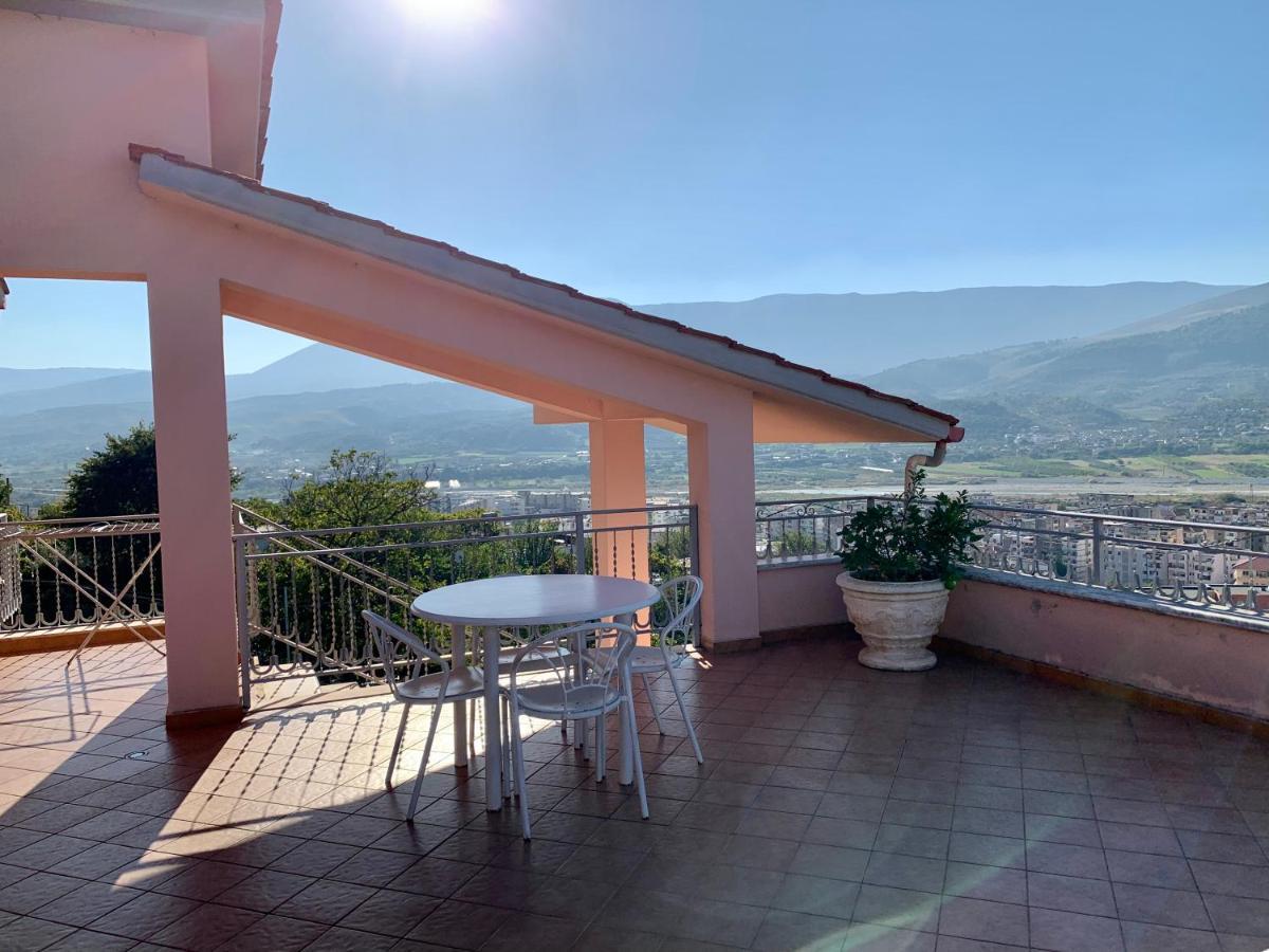 Guesthouse Villa Rosa Berat Exterior foto