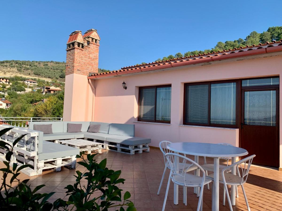Guesthouse Villa Rosa Berat Exterior foto