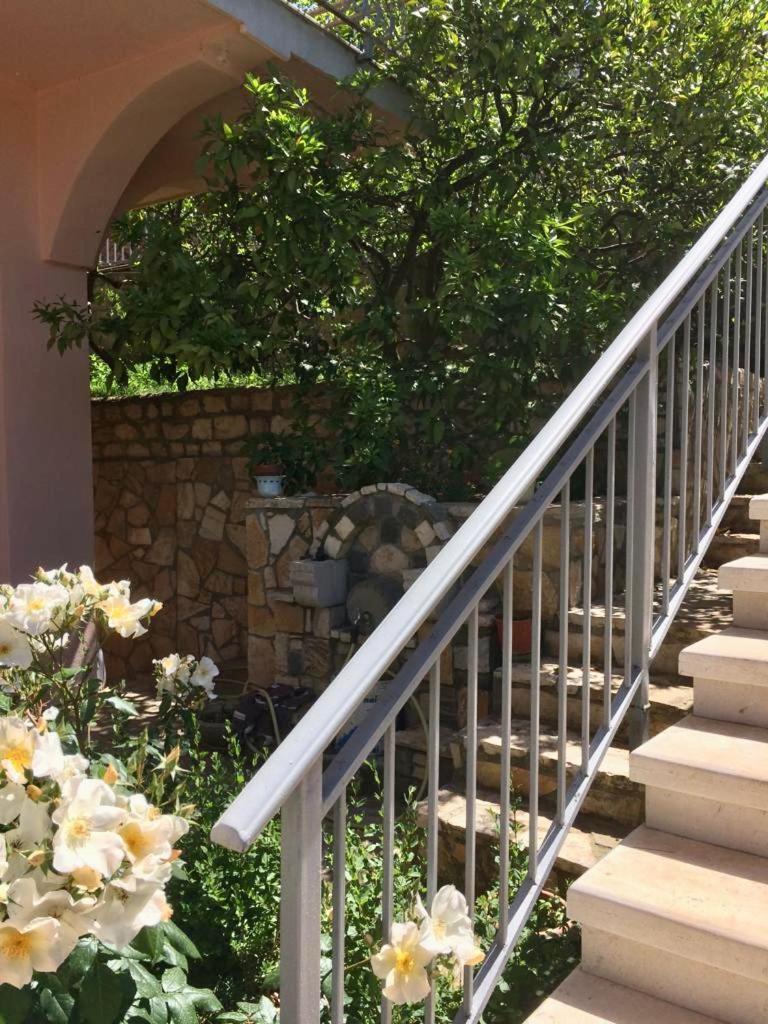 Guesthouse Villa Rosa Berat Zimmer foto